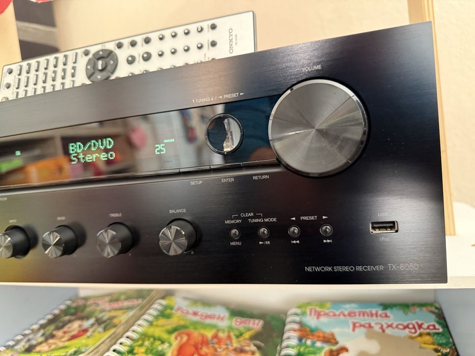 Onkyo TX-8050 стерео ресивър Оптичен вход