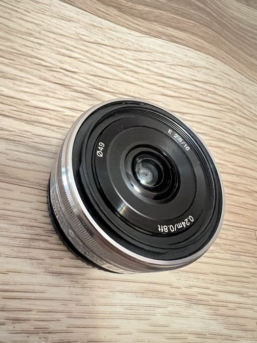 Sony 16 mm f2.8 продам