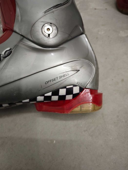 Ски обувки ATOMIC,много запазени