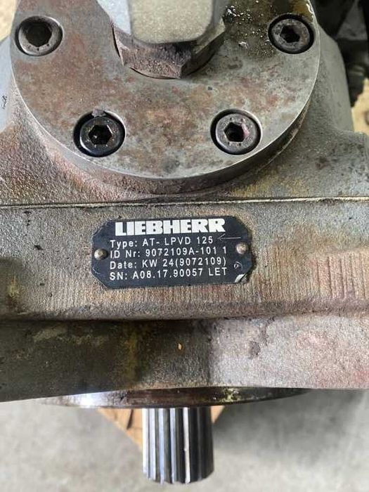 Pompa Hidraulica LIEBHERR 932 -Piese de schimb LIEBHERR