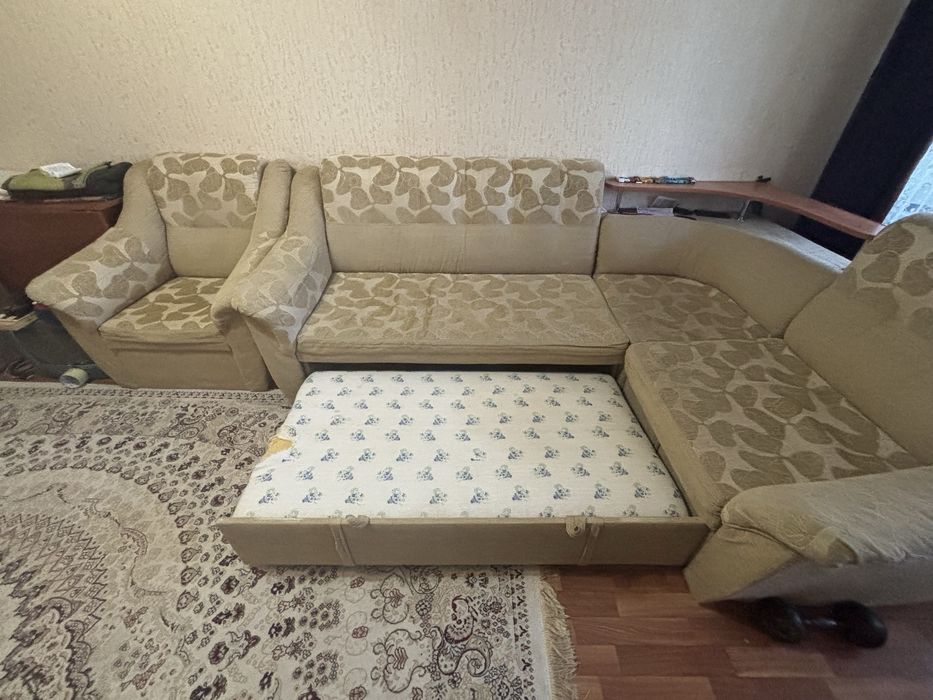 Продам диван хорошем состоянии