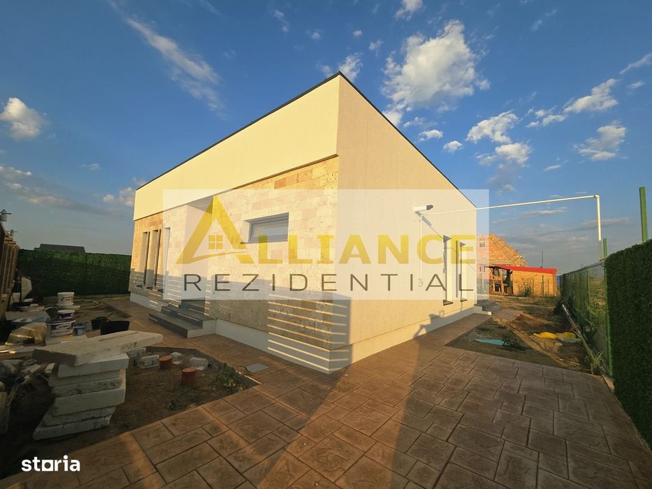 Casa individuala-375mp teren- 100m de autobuz-pod-beci-geamuri tripan