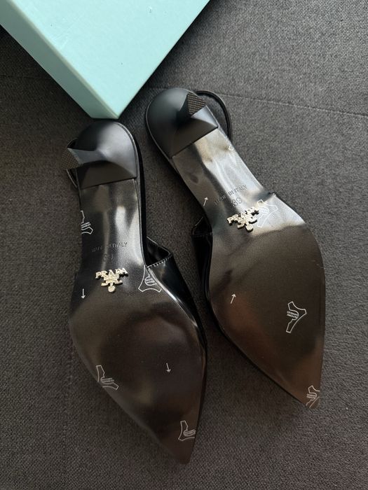 Обувки prada на висок ток 39 размер