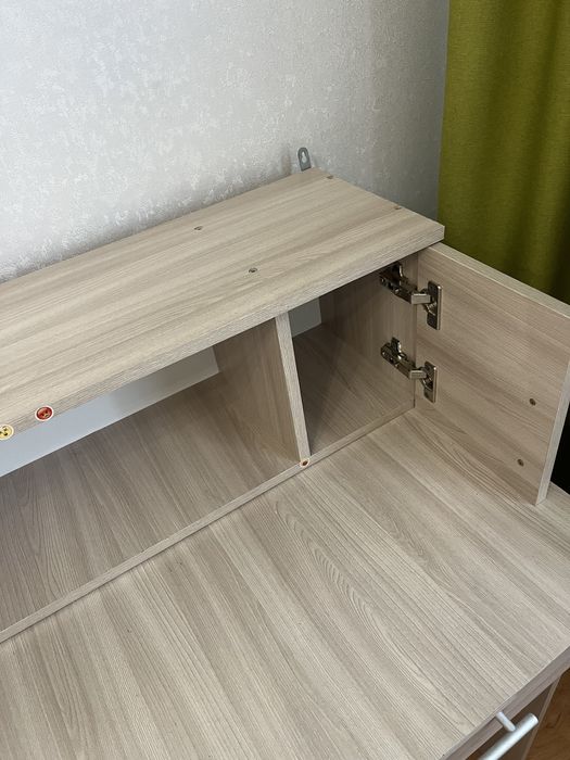 Стол для ученика, детский