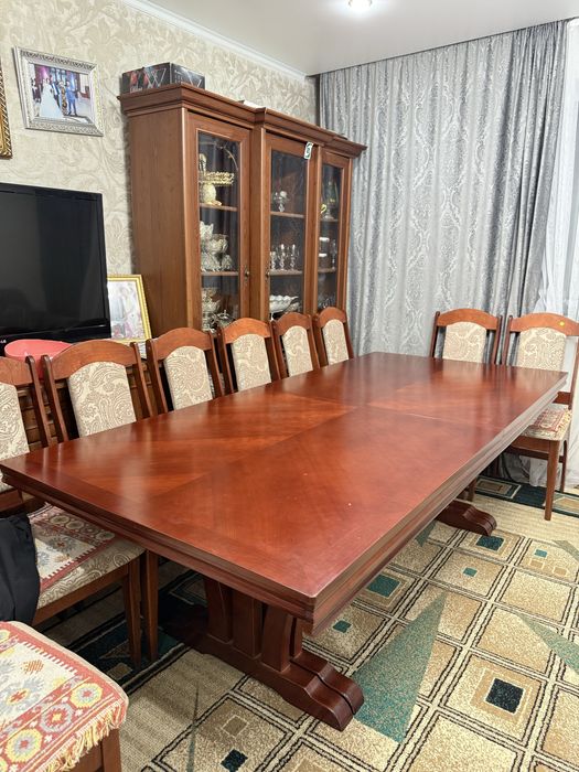 Продам стол со стульями
