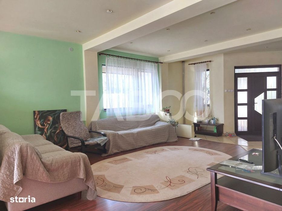 Casa 200 mpu 4 camere curte si gradina zona linistita Talmaciu