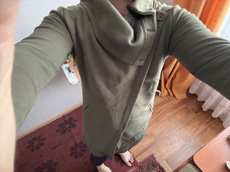 Продам мантию цвет хаки.