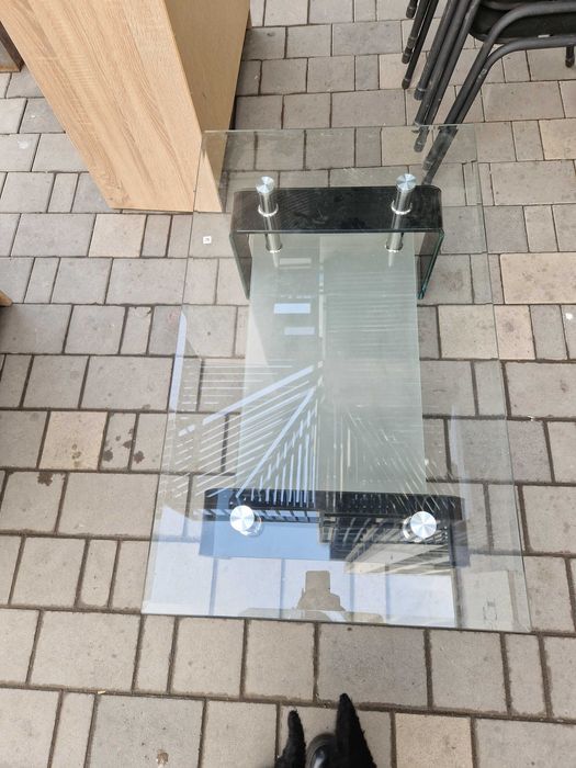 Журнальный столик.