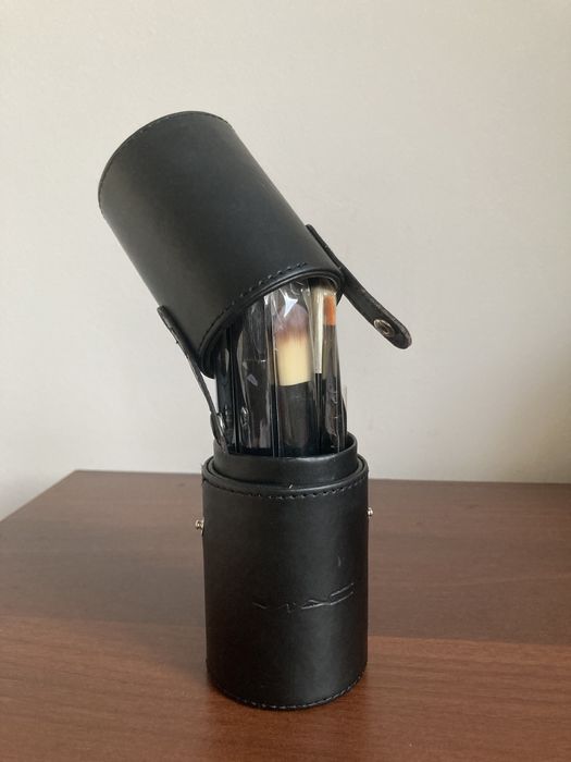 Набор кисточек для макияжа