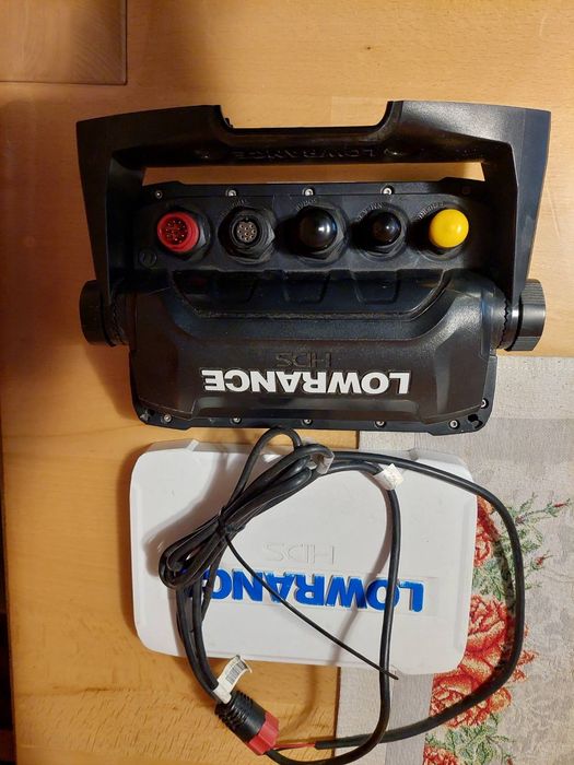 КОМПЛЕКТ Сонар LOWRANCE GEN3 HDS7- сензорен екран