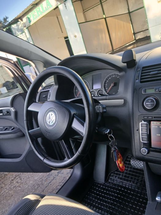 VOLKSWAGEN Touran 2007 — imagine 5