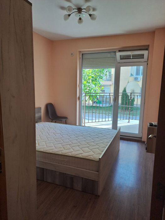 Отдавам двустаен апартамент