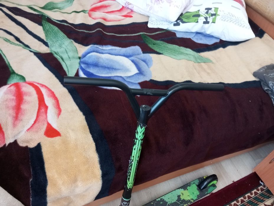 Продам самокат подростков