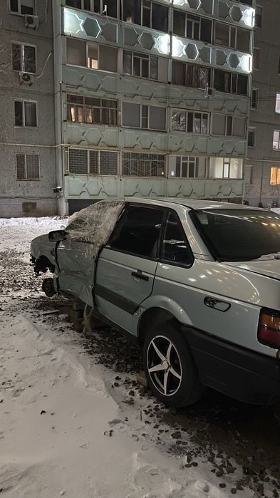 Пассат B3 седан разборланады торг бар!