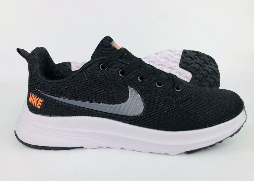 Кроссовки Nike flyknit
