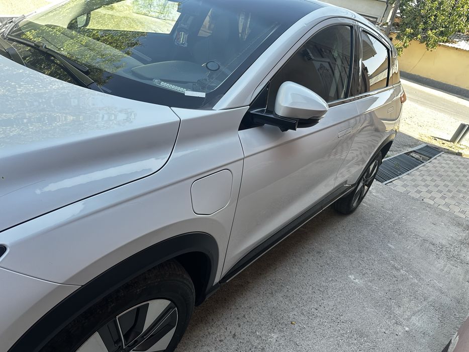 Продается xpeng g3 i 500 км запасом зода электро