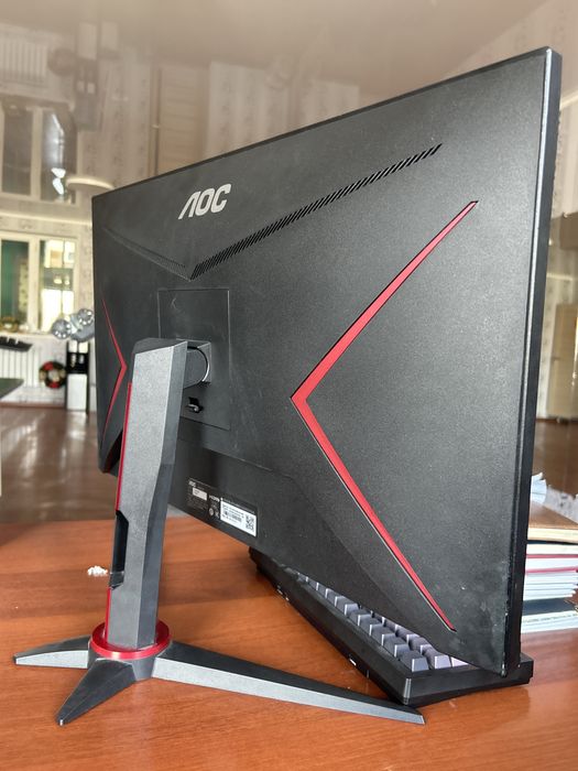 1 жыл гарантия, бәрі істеп тұр, таза