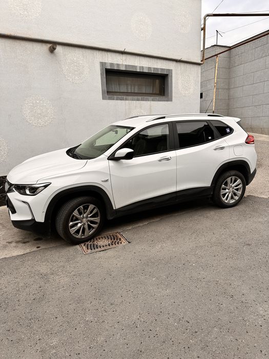 Chevrolet tracker 2 2025