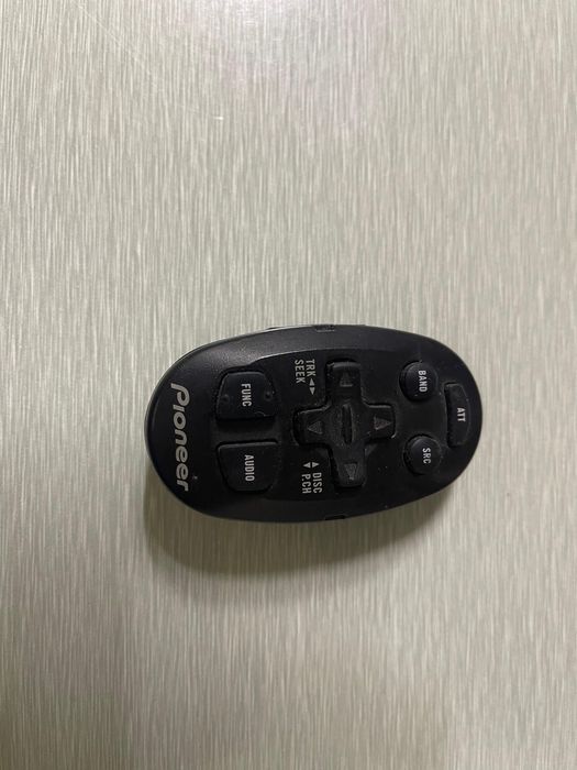 Продам пульт Pioneer для автомагнитолы