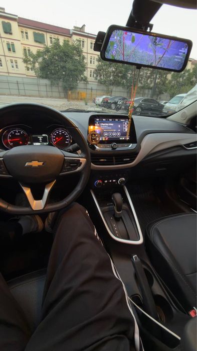 Chevrolet onix premiere 2 turbo at