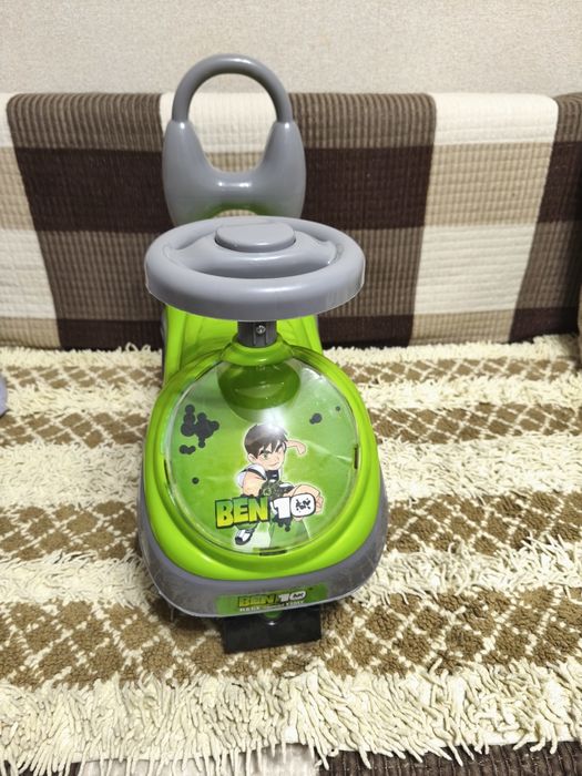 Продам машинку каталку