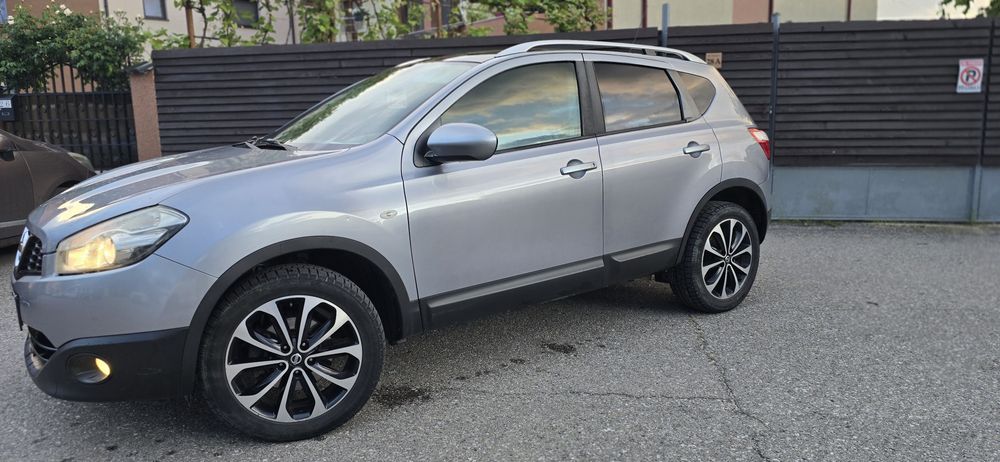 Nissan Qashqai 2012