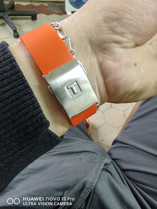 Оригинален мъжки часовник Tissot/Бартер за смарт часовник!