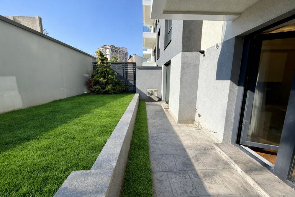 Apartament 2 camere cu curte/gradina Unirii - Palatul Parlamentului
