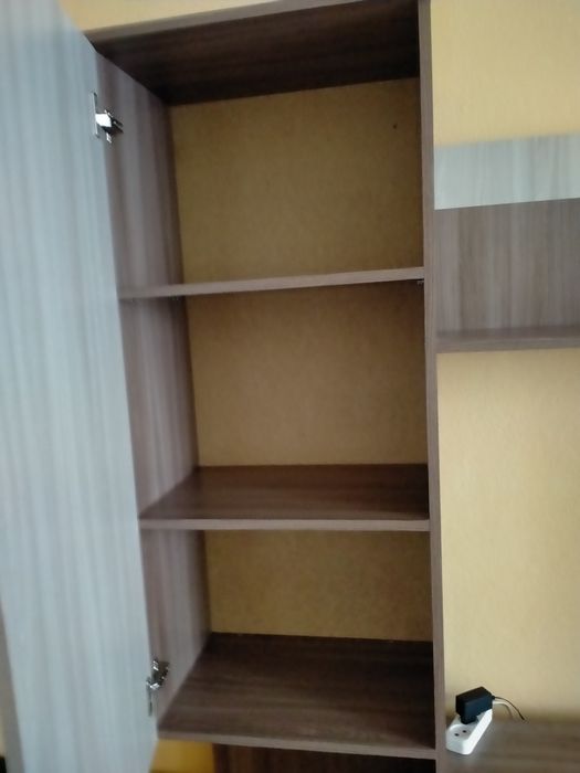 Продам стенку в гостиную