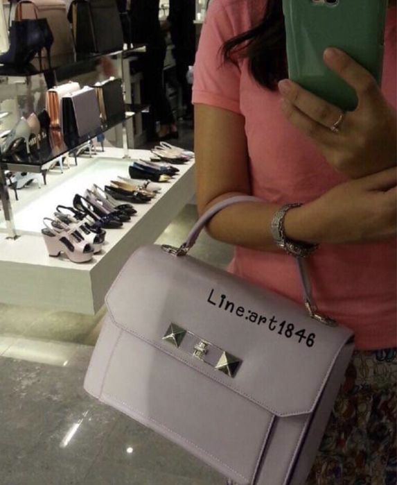 Брендовая сумка Charles&Keith