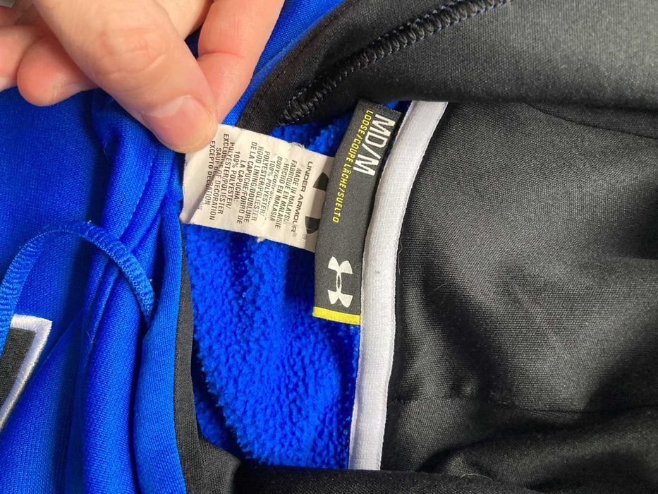 Under Armour LOOSE дебел поларен суитчър суичър размер М
