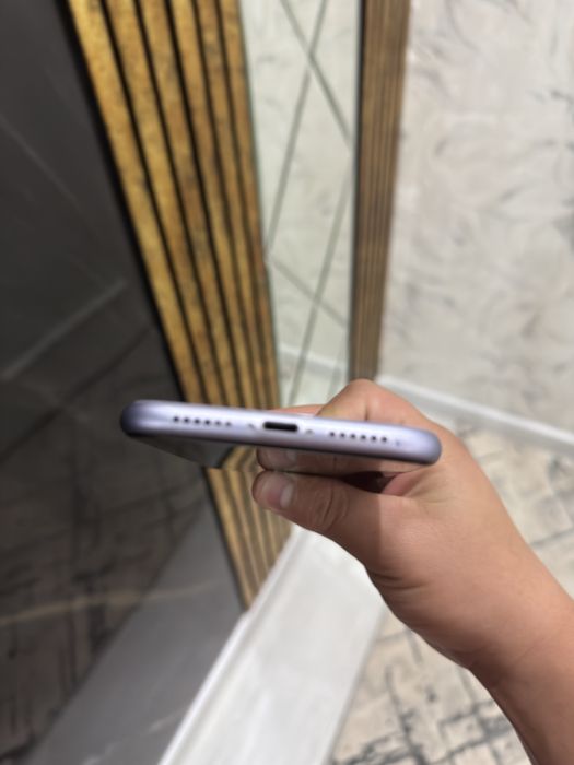Iphone 11  ideal