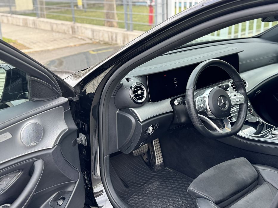 Mercedes Benz E400 CDI 4MATIC 2019 AMG PAKET
