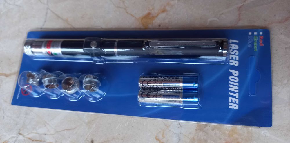Laser pointer verde cu 4 capete