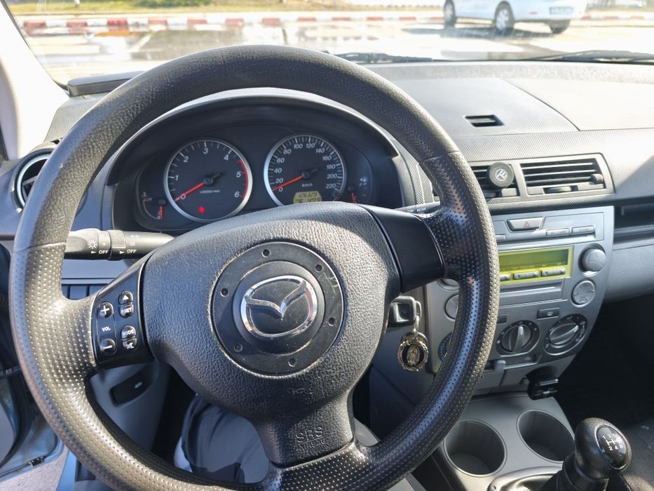 MAZDA 2,  an 2004, 1.4 D,euro 4, climă, 126 000 km