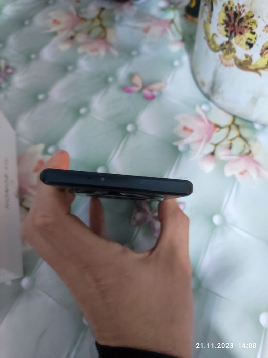 Honor x9a 6+5/128gb yangi tel 1 oy xam bomadi tel idyal