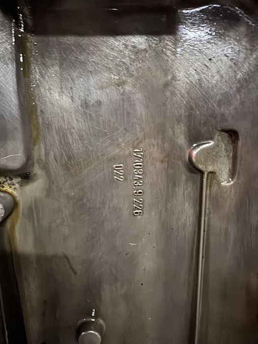 Поддон двигателя м52 БМВ Е38