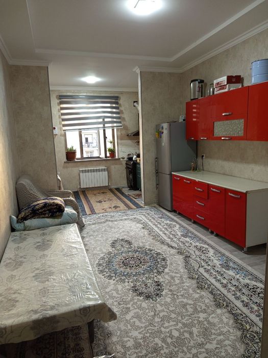 Yangi yetti qavatli uy , Qarshi markazida joylashgan ,Yevro remont