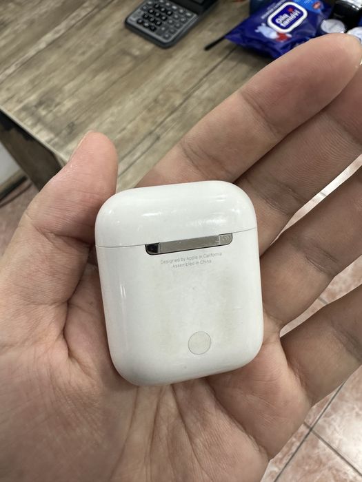 AirPods 2 (2019)