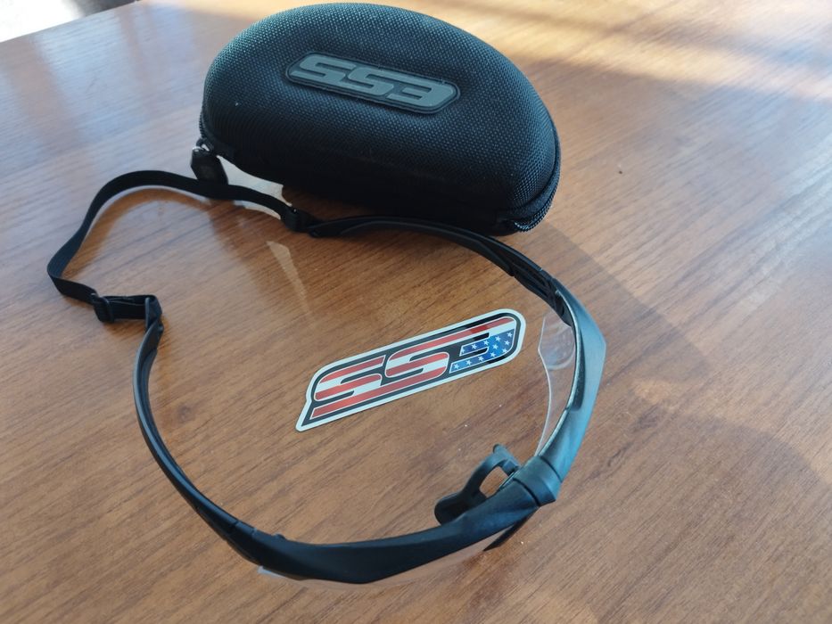 Тактически очила ESS