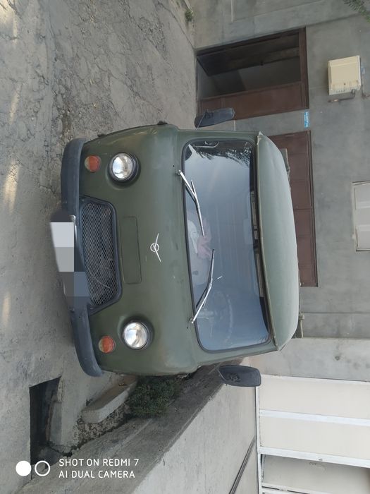 Uaz bartavoʻy 1988yil