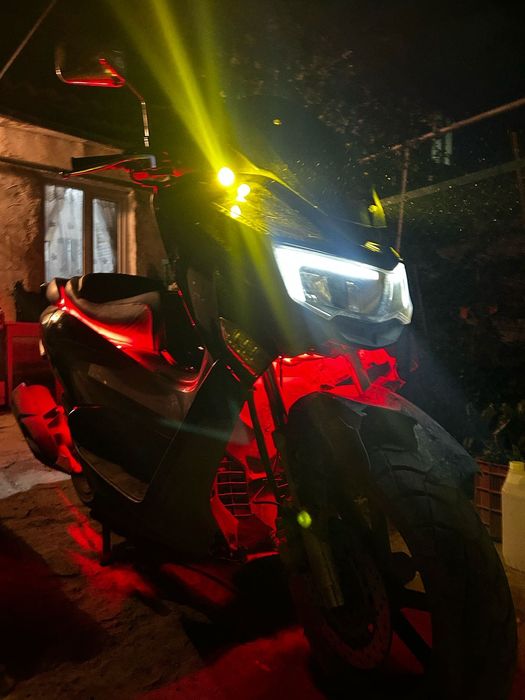 Продам мопед N Max 175куб