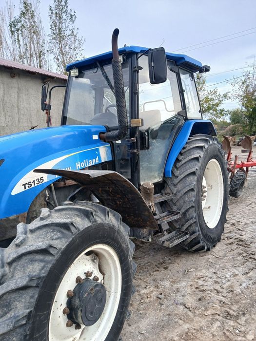 New holland TS 135