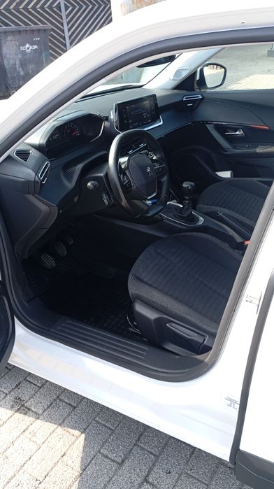 Autoturism Peugeot 2008