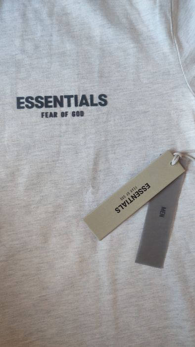 Тениска на ESSENTIALS