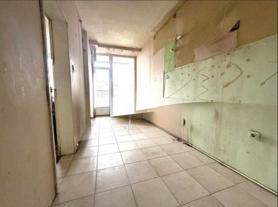 Двустаен апартамент в Широк Център