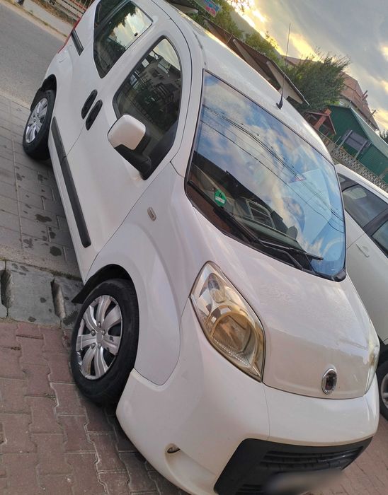 Fiat qubo masina