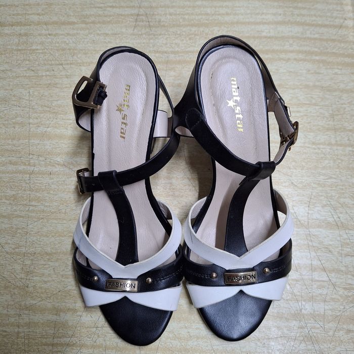 Сандали дамски  сандали с токче