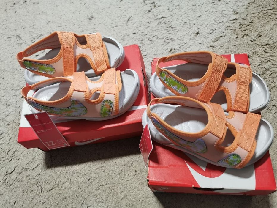 нови сандали Nike sunray, размер 28 и 29.5
Цена 18€ за чифт.