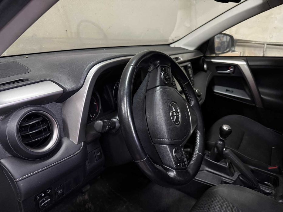 Toyota RAV 4 2016